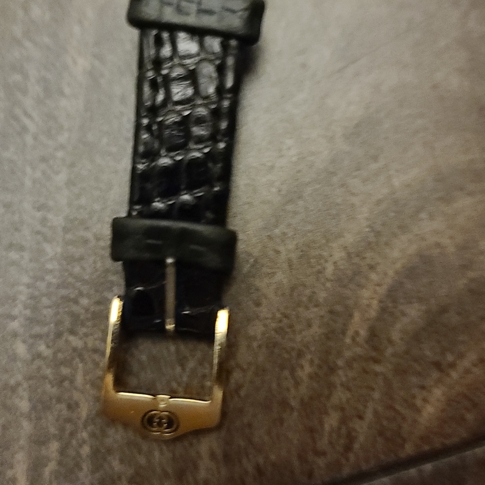 Watch - Picture 5 of 7